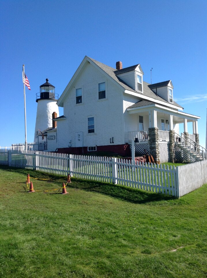 Lighthouse new harbor