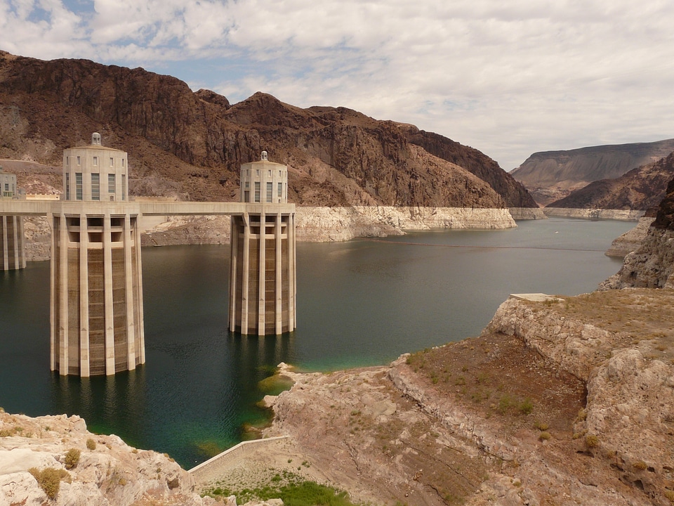 Dam colorado lake mead