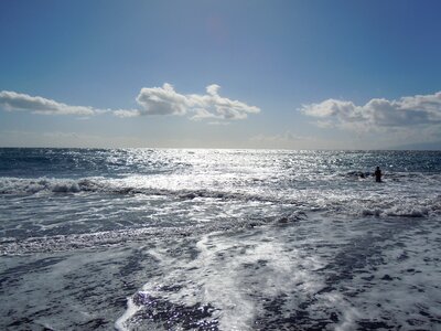 Wave landscape movement