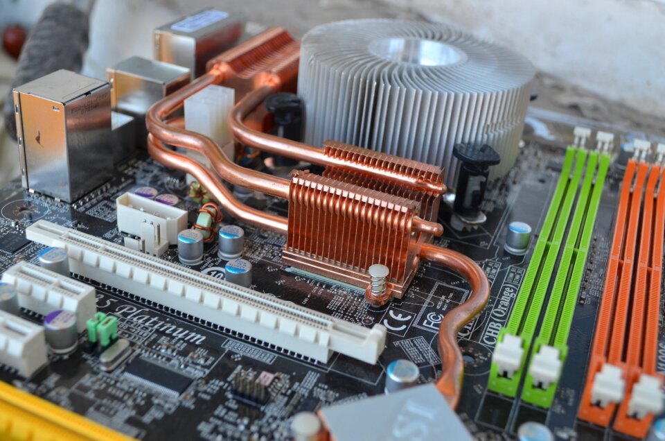 Electronics motherboard cooling