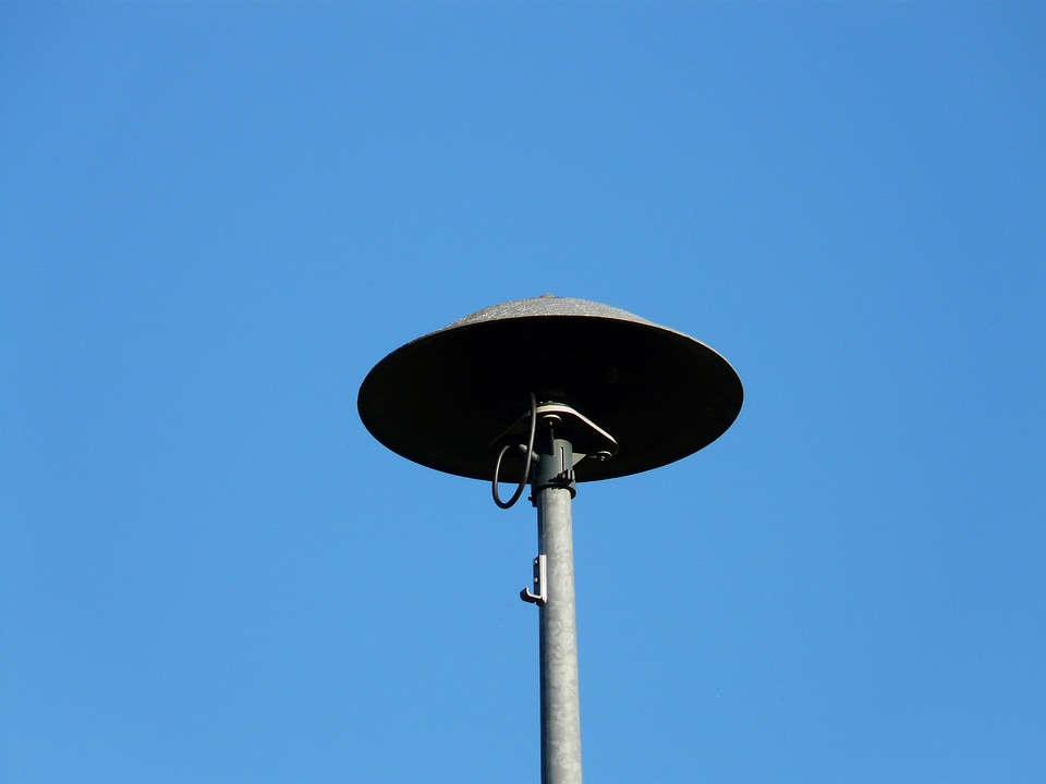 Warning heulton mechanical siren