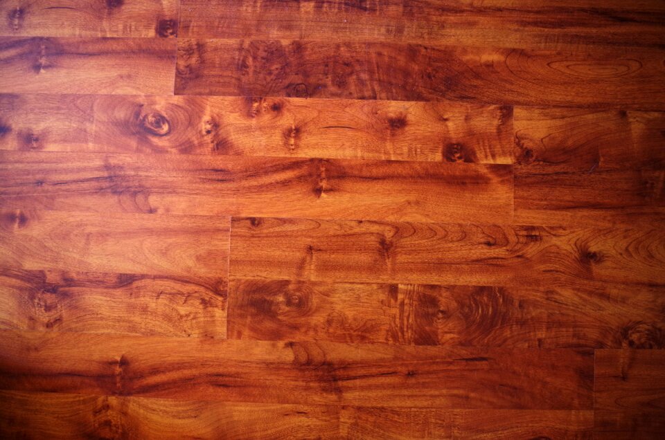 Wood floor wooden wall structure