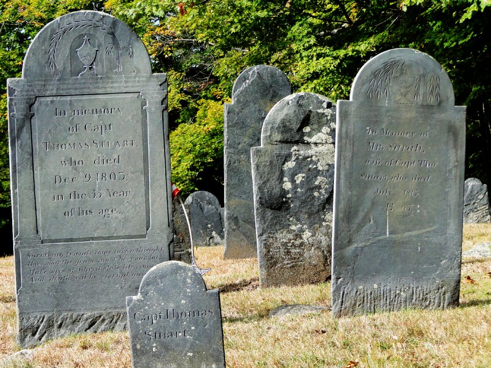 Graves tombstone old