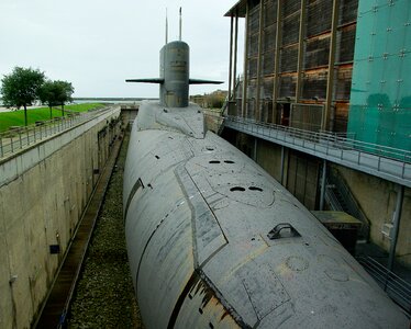 Cherbourg submarine nuclear