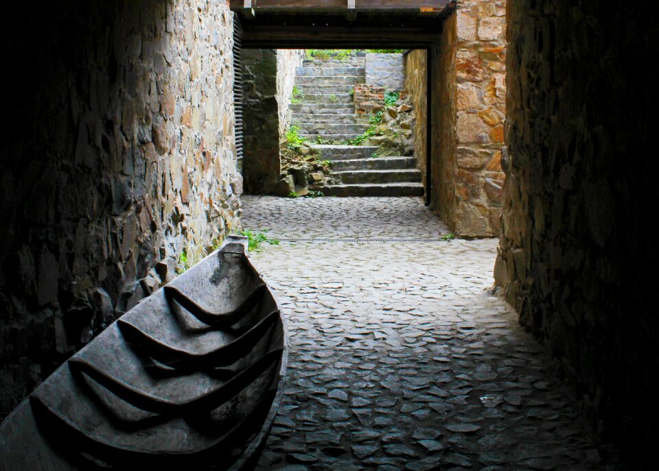 Boat stone wall