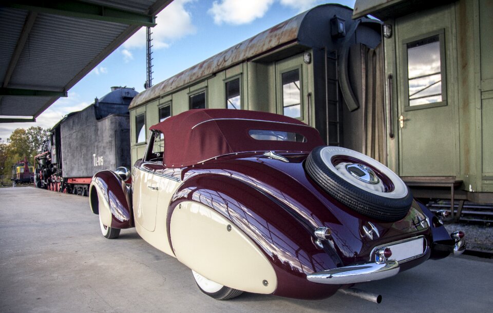 The vehicle auto sport