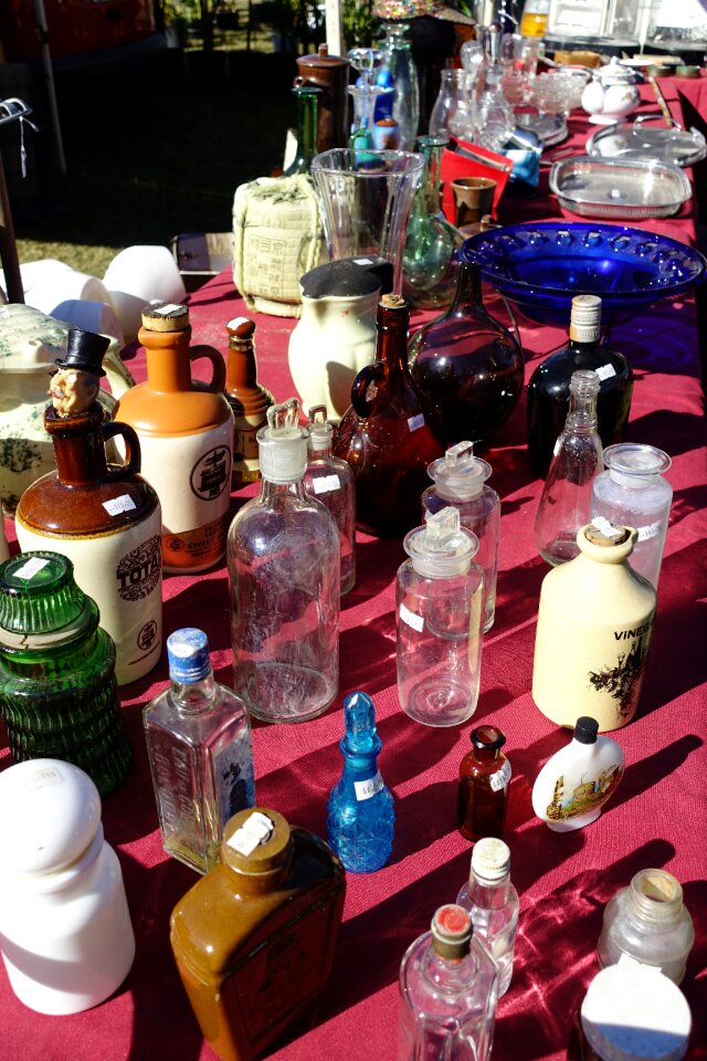 Glass bottles australia