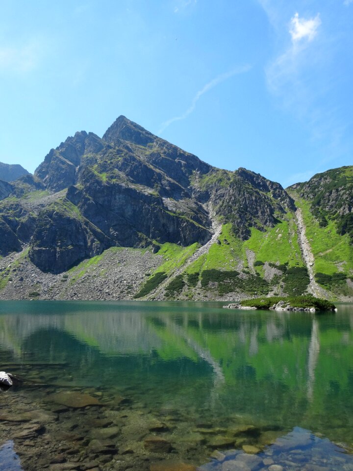 Poland mountains black pond a tracked