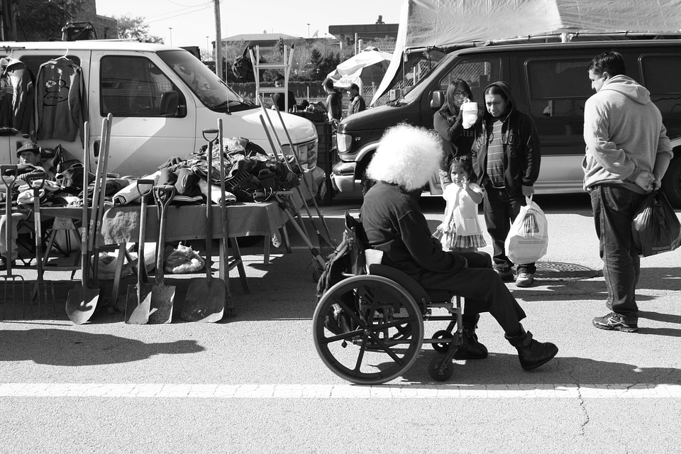 Street trading sell sale
