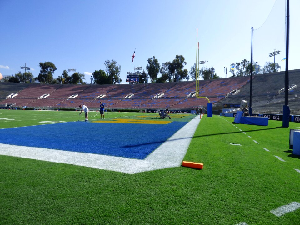 Football pasadena football party