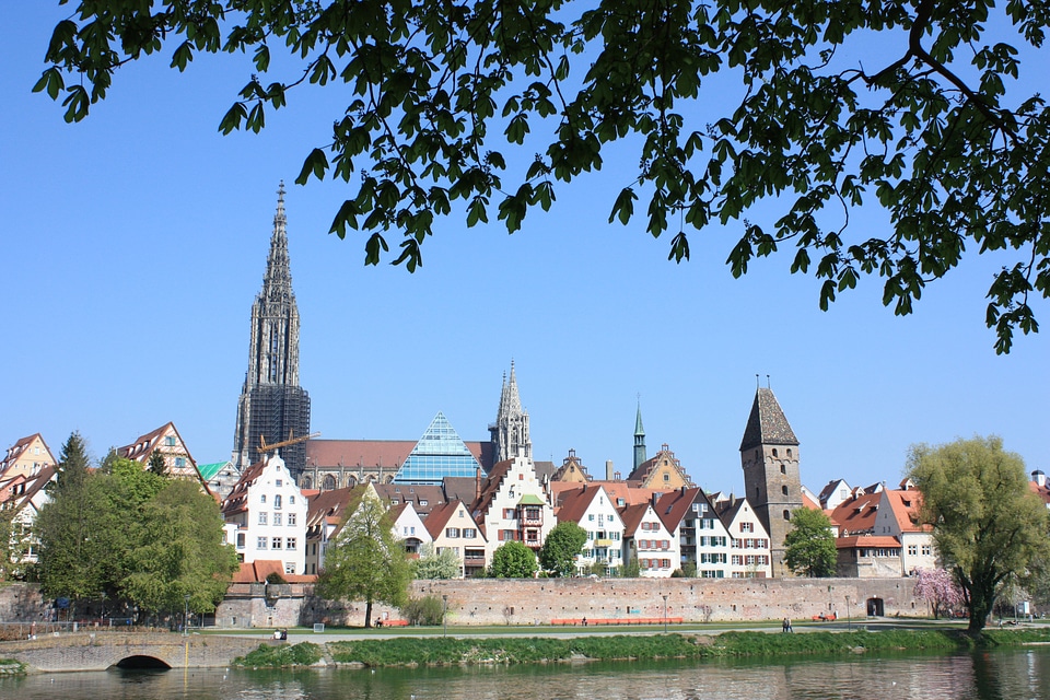 Ulm cathedral houses city view