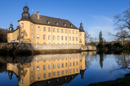 Mirroring baroque romantic