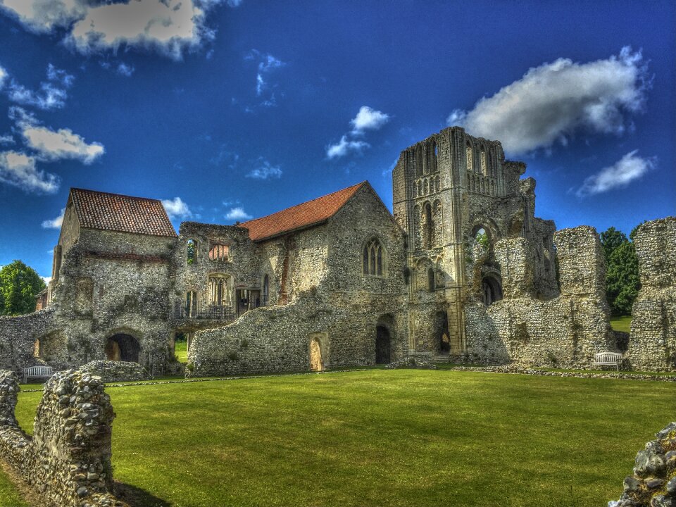 Abandon building castle acre priory