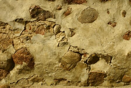Beige old cracks
