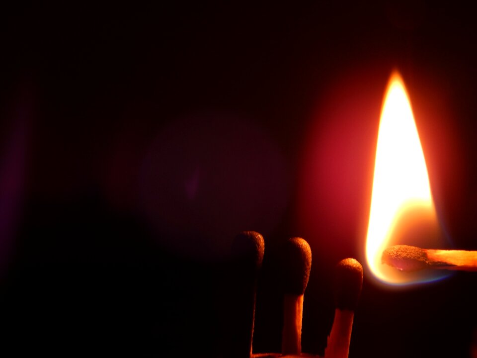 Flame matchstick matches