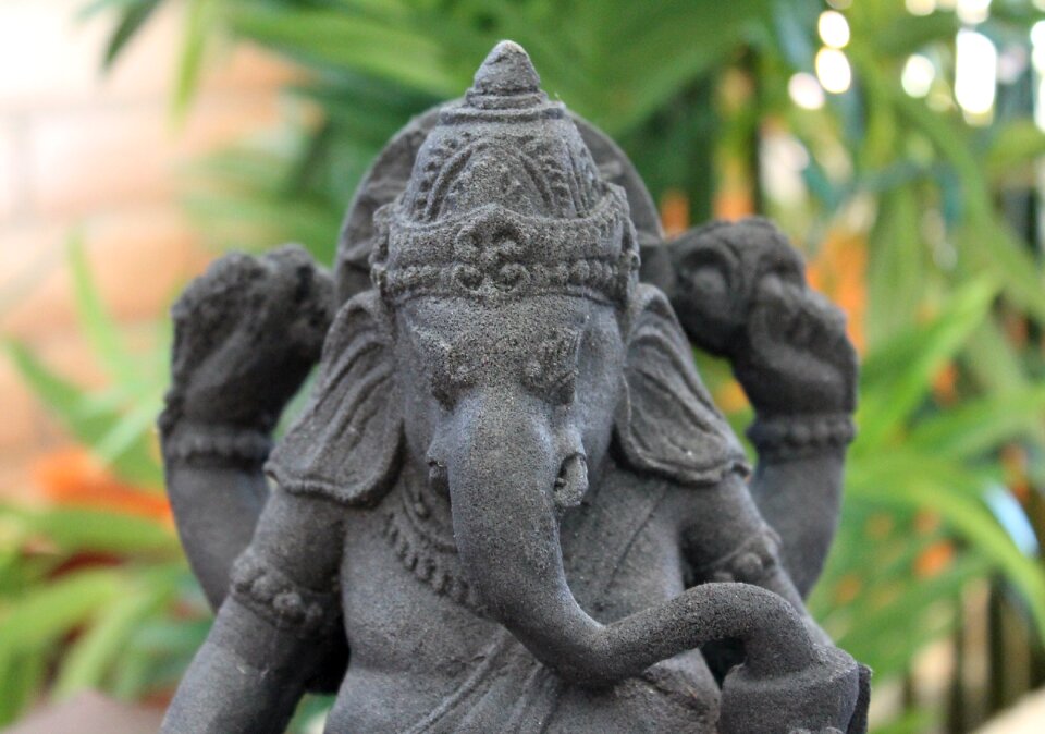 Deva deity ganapati
