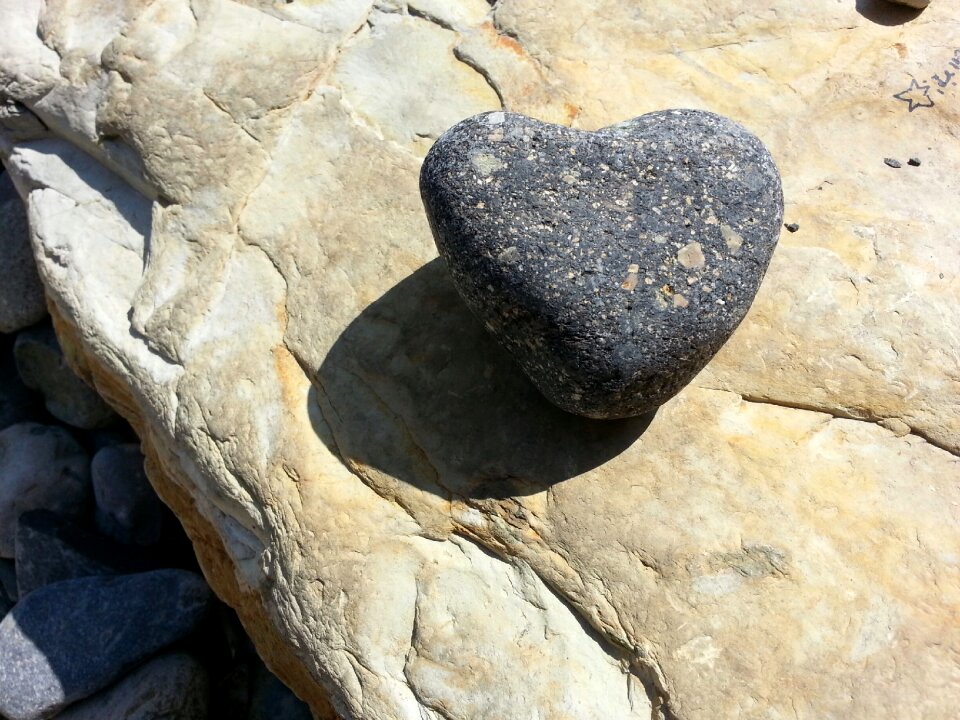 Hart stone heart stone