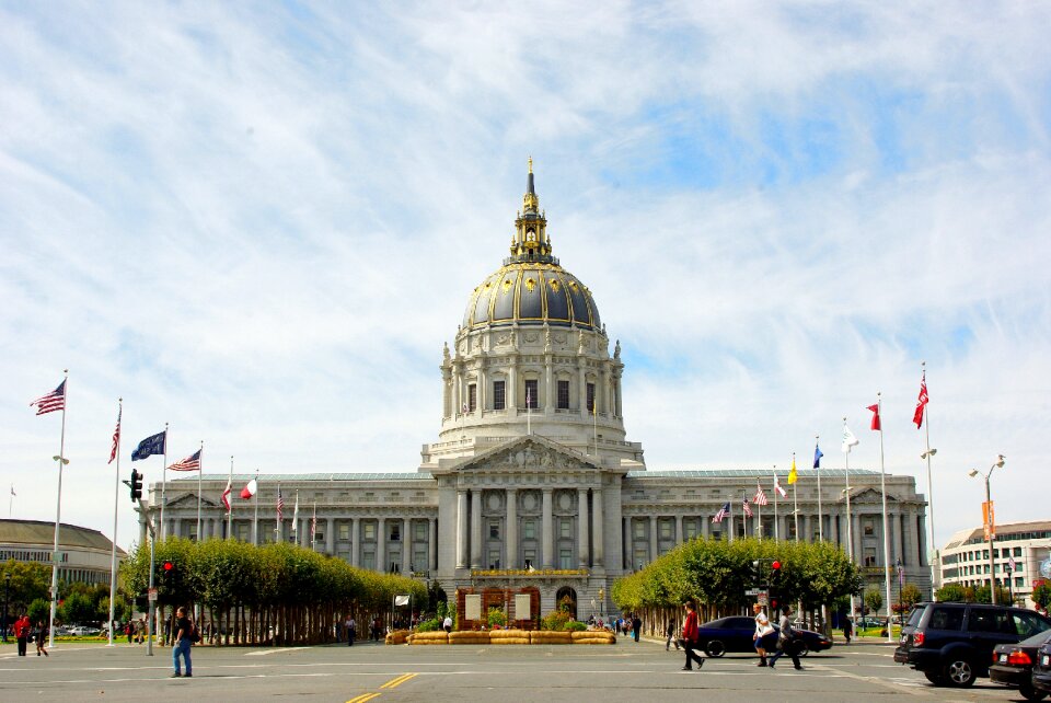 California parliament monument