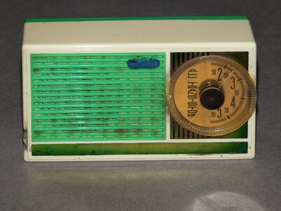 Transistor radio old
