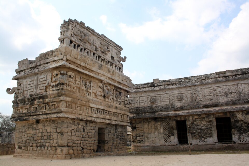 Mexico chic itzá mayan culture