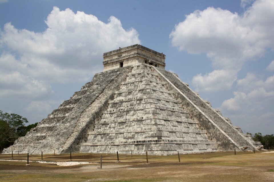 Mexico chic itzá mayan culture