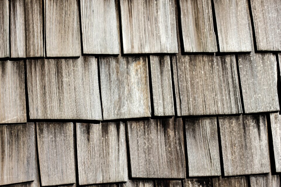 Wooden wall structure