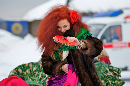 Ginger hair dance music