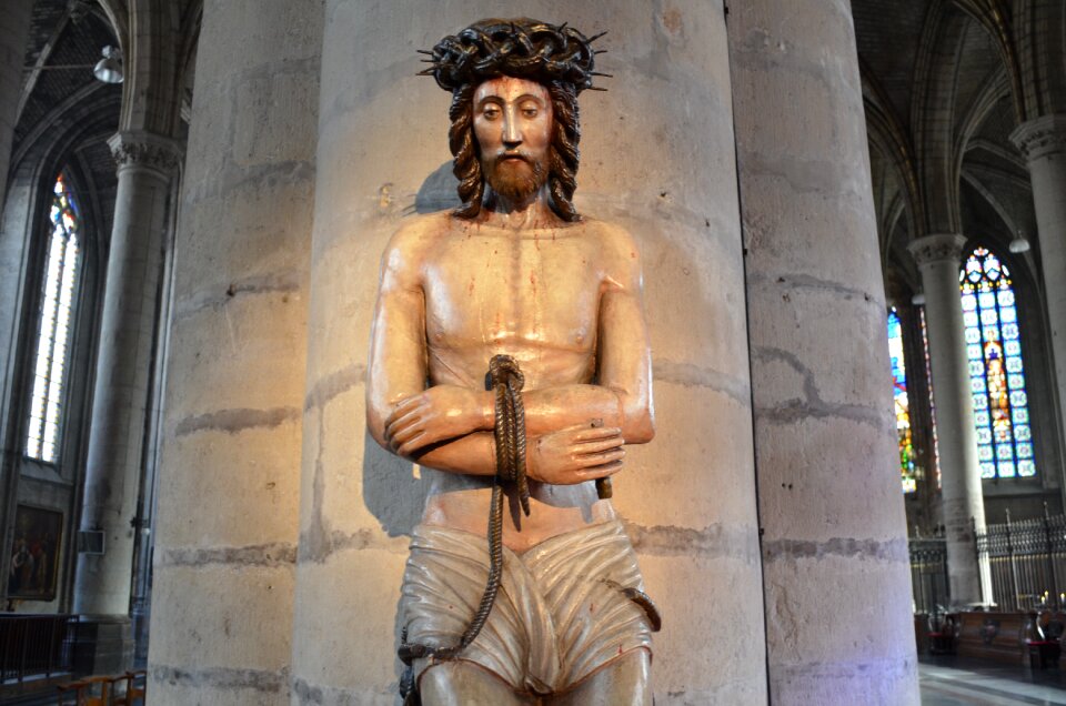 Lille picture pillar