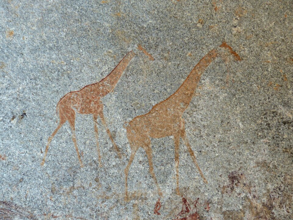 Clips painting matobo zimbabwe