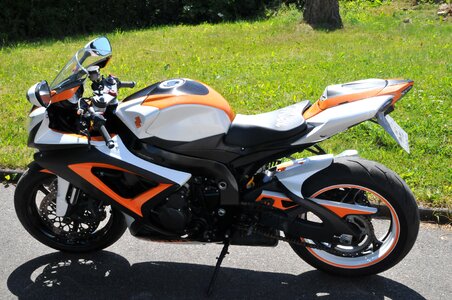 Suzuki foiling gixxer