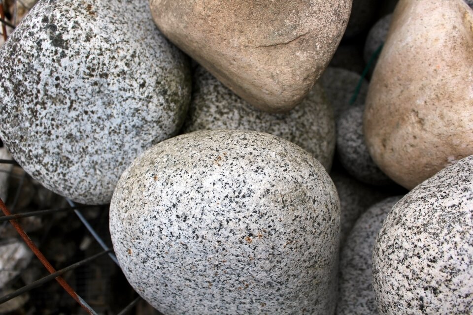 Materials sassi gardening