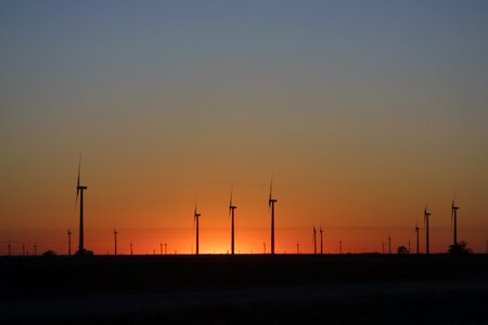 Kansas plains electricity