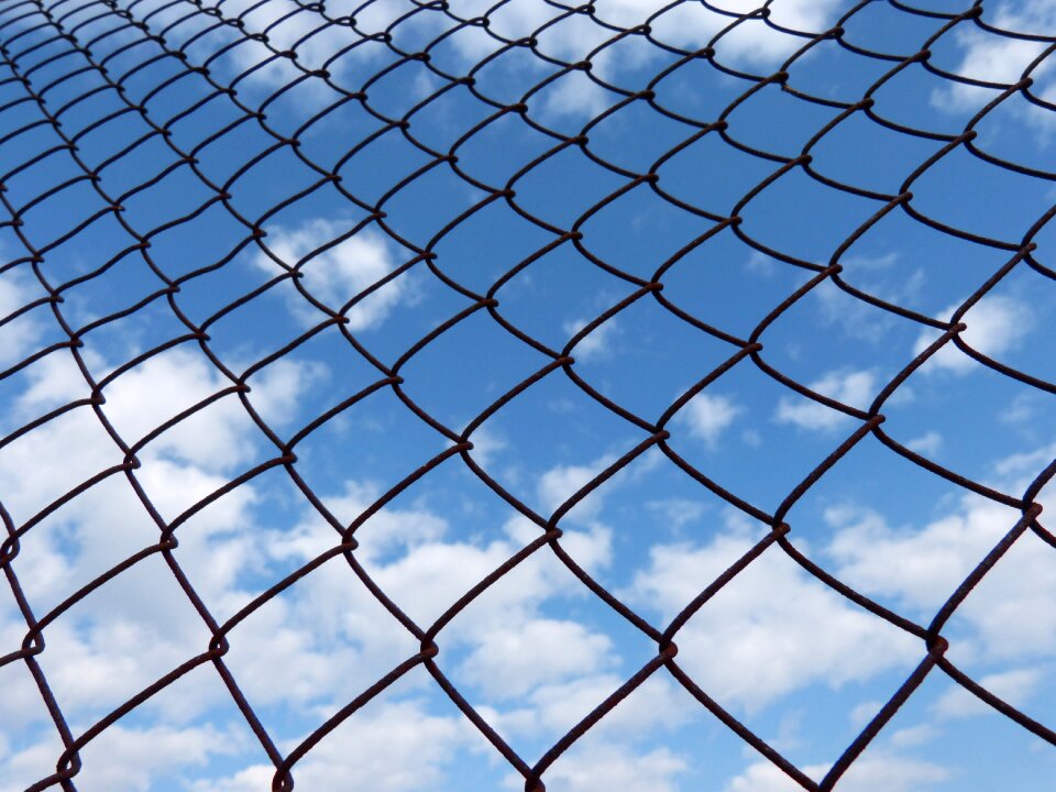 Prisoner captivity symbol