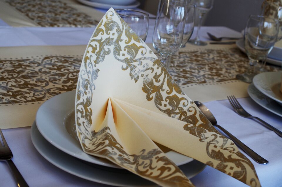 Place setting restaurant celebration photo