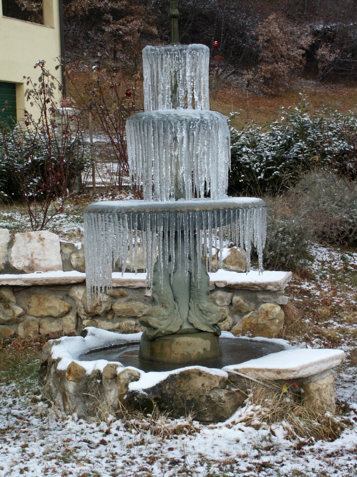 Winter cold frozen