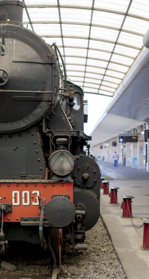 Exhibition train station