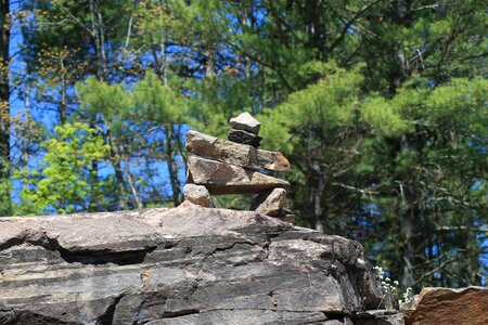 Symbol rock marker