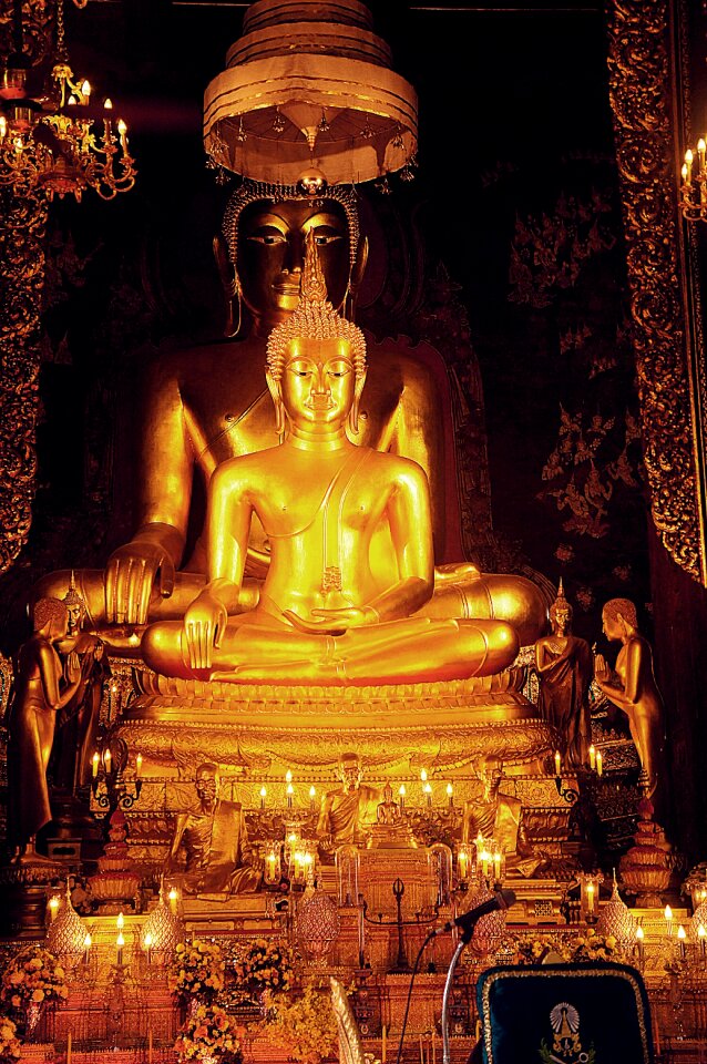 Architecture gold the temple