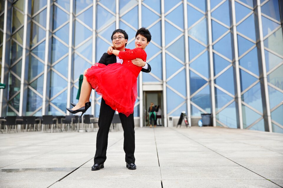 Concert hall love on