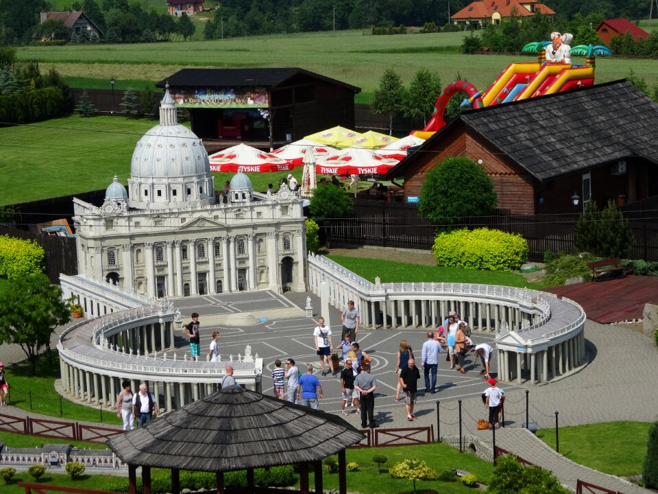 Miniature park tourism tour