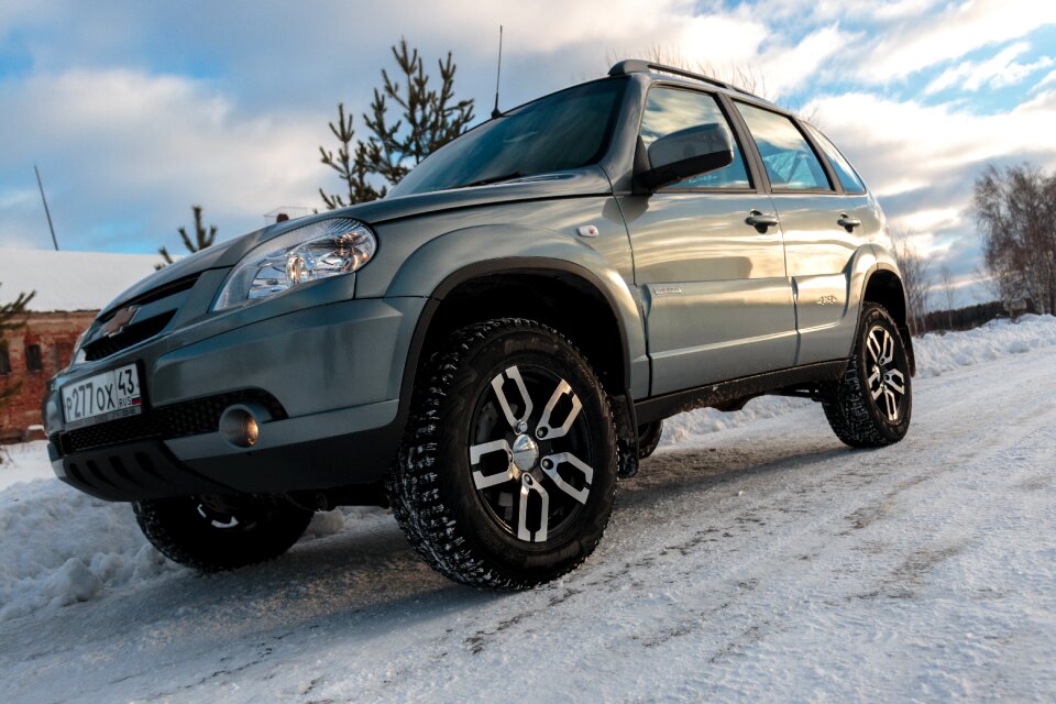 Niwa chevrolet jeep