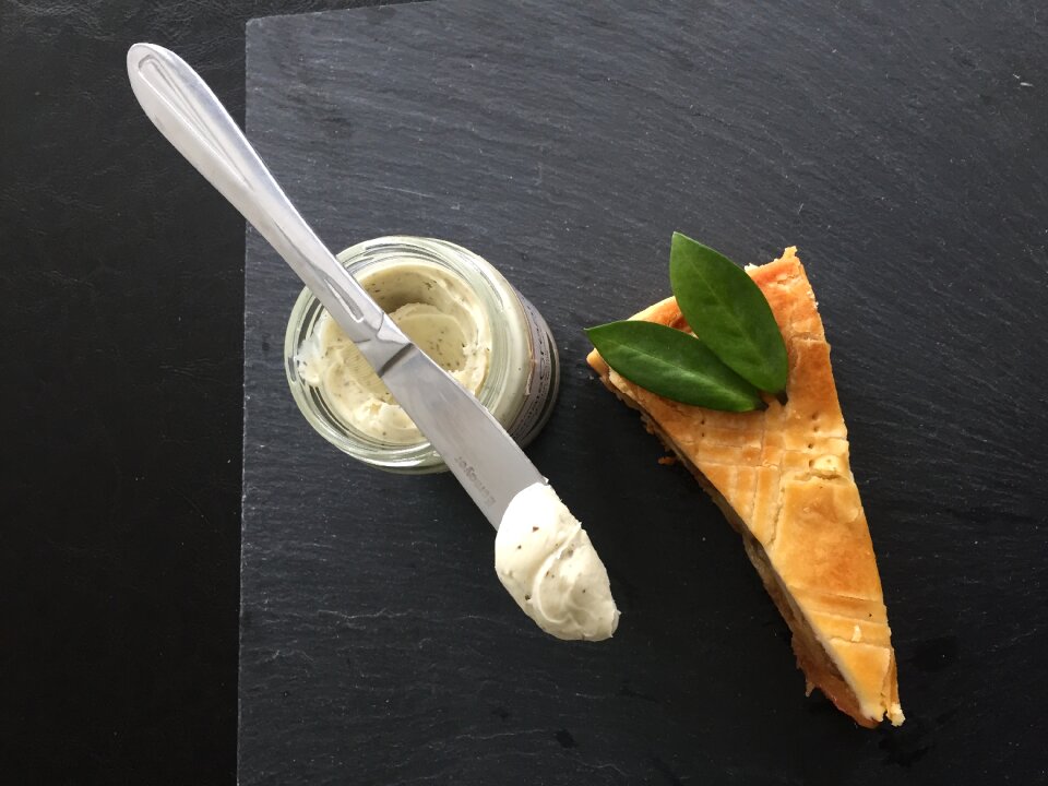 Knife streichcreme delicious