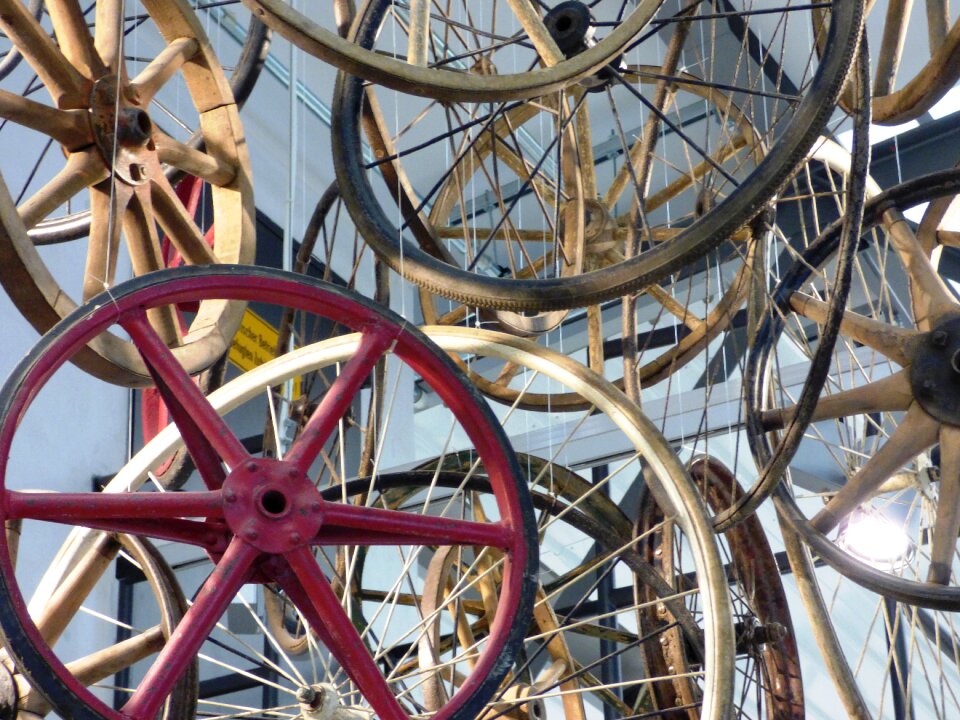 Spokes the background tourism