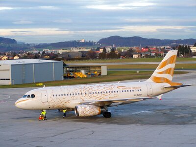 Aircraft airport salzburg air transport photo