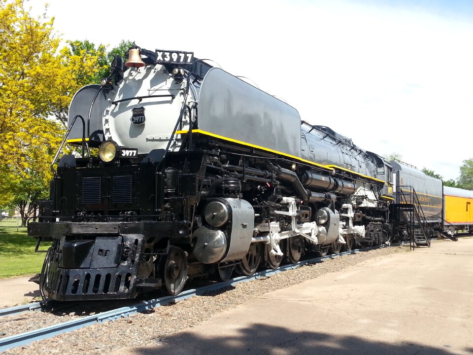 Rail freight train