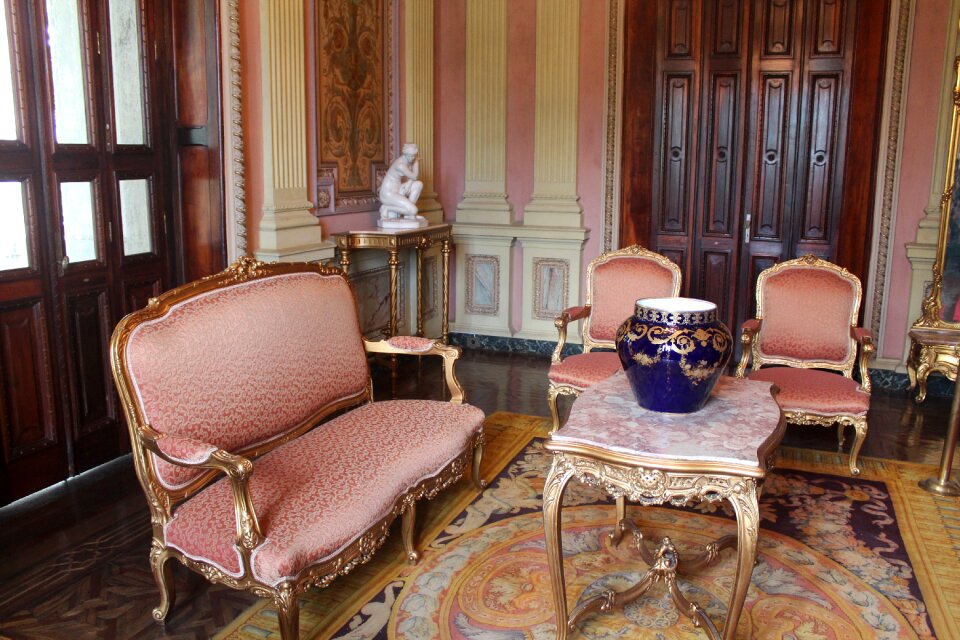 Architecture interiors palace