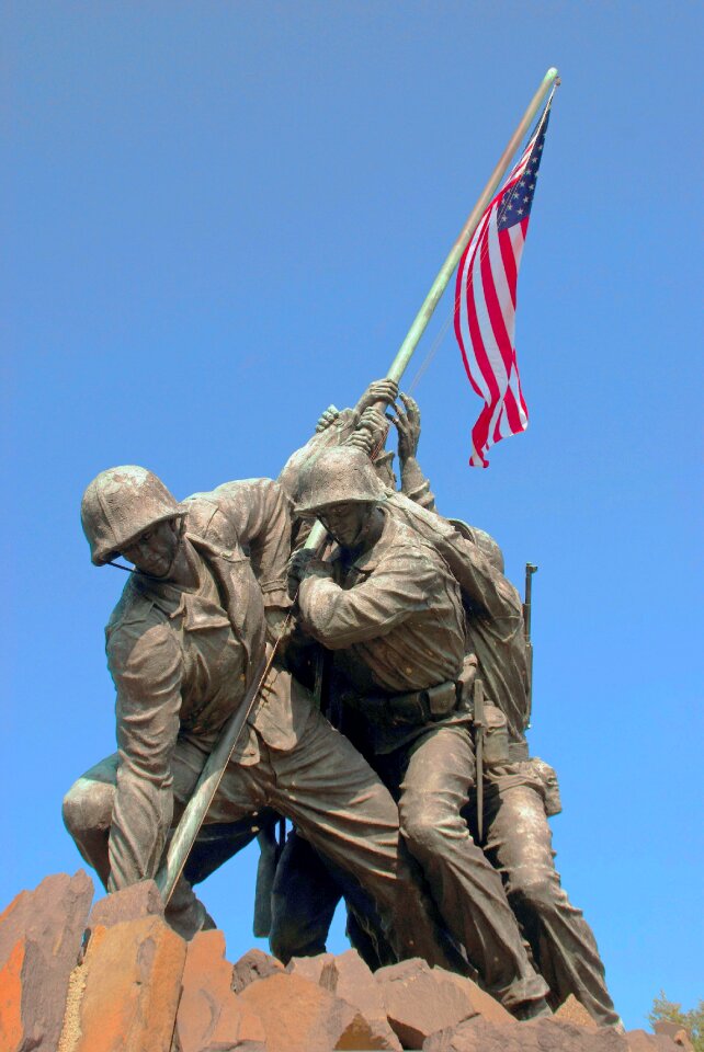 Monument soldier arlington