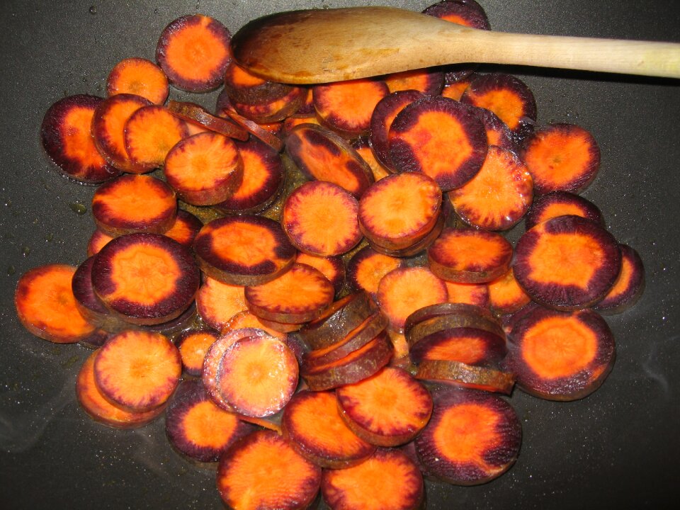 Vegetables cook food