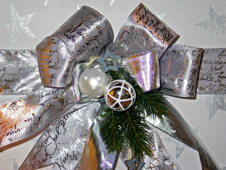 Decoration packaging packed