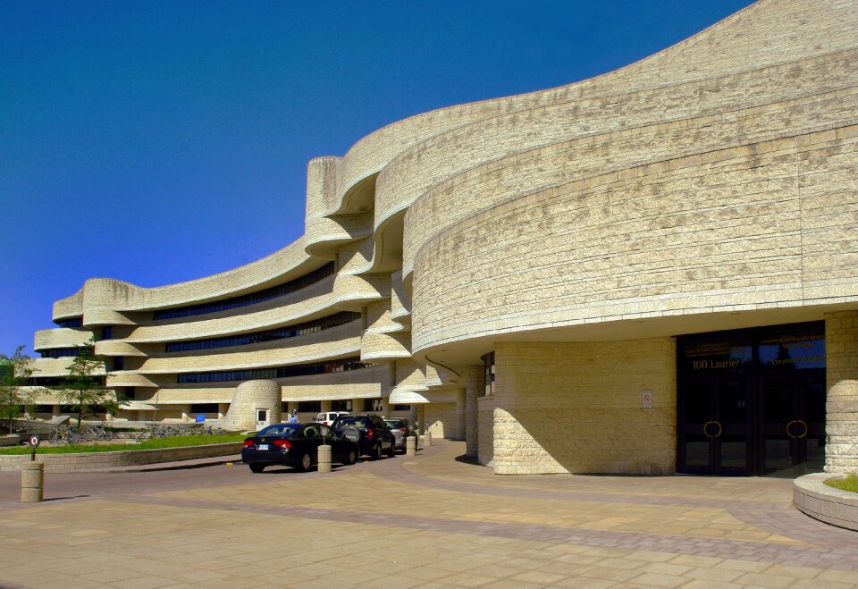 Civilisatons architecture esplanade